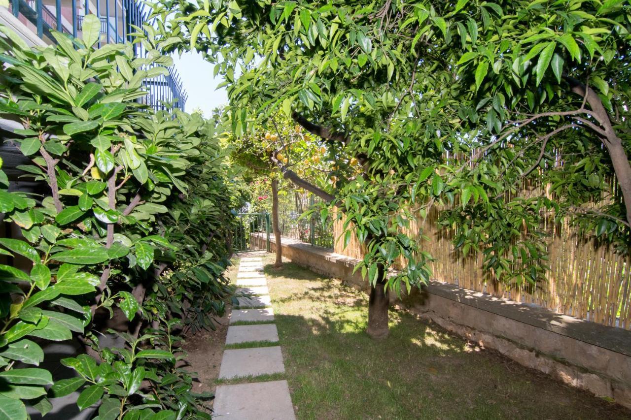 Casa Enza, For Up To 5 People, Sorrento Center Apartment Ngoại thất bức ảnh