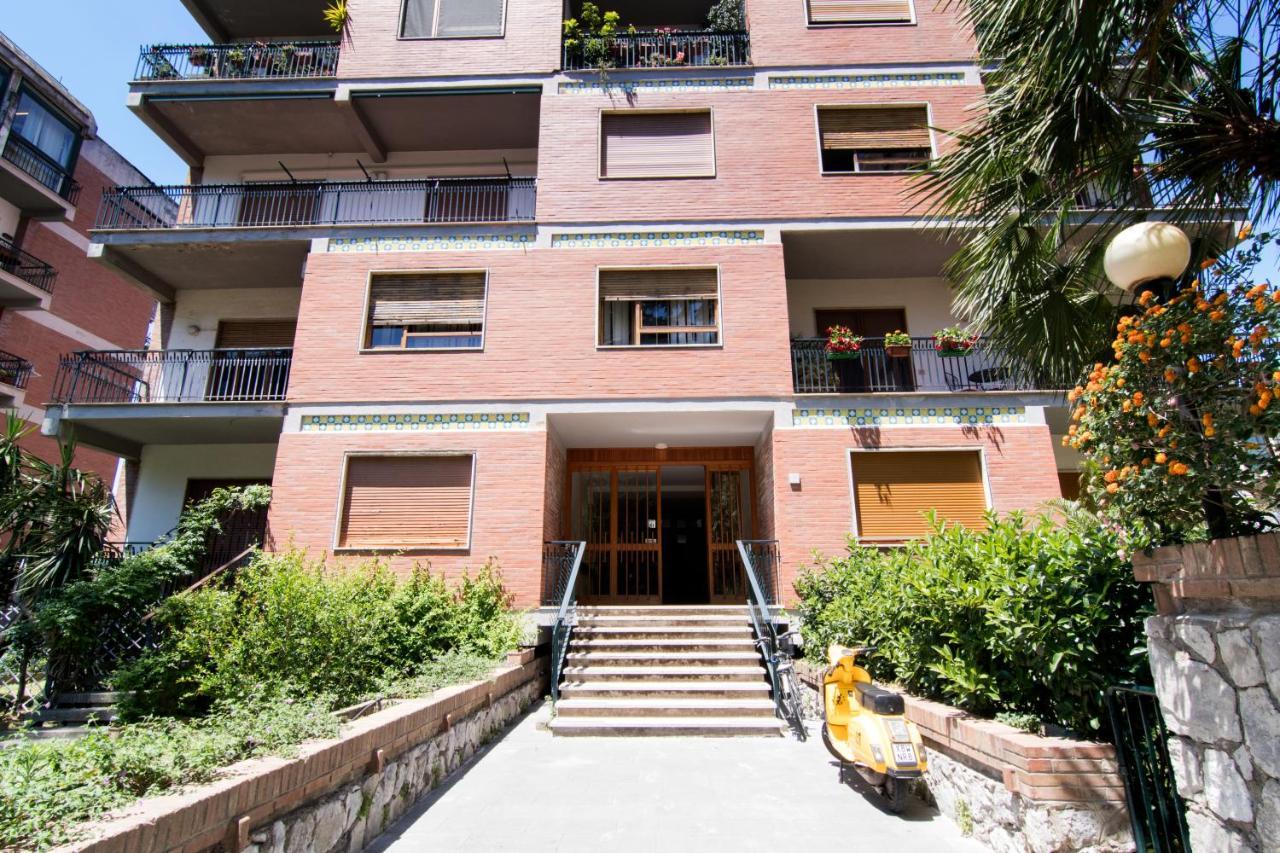 Casa Enza, For Up To 5 People, Sorrento Center Apartment Ngoại thất bức ảnh